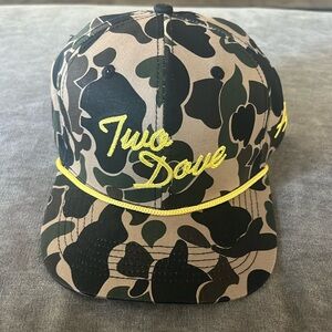 SnapBack Camo Two Dove Hat.